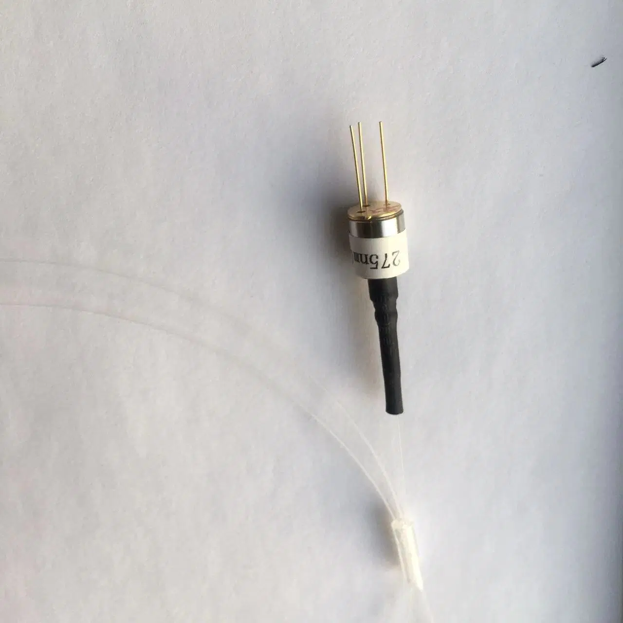 Potência Alta UVA 1000nm 1050nm 1070nm 1100nm 1200nm 1300nm 1400nm 1450nm Fiber-Coupled Pigtailed LED Fonte de LED com SMA905 FC/APC ficha