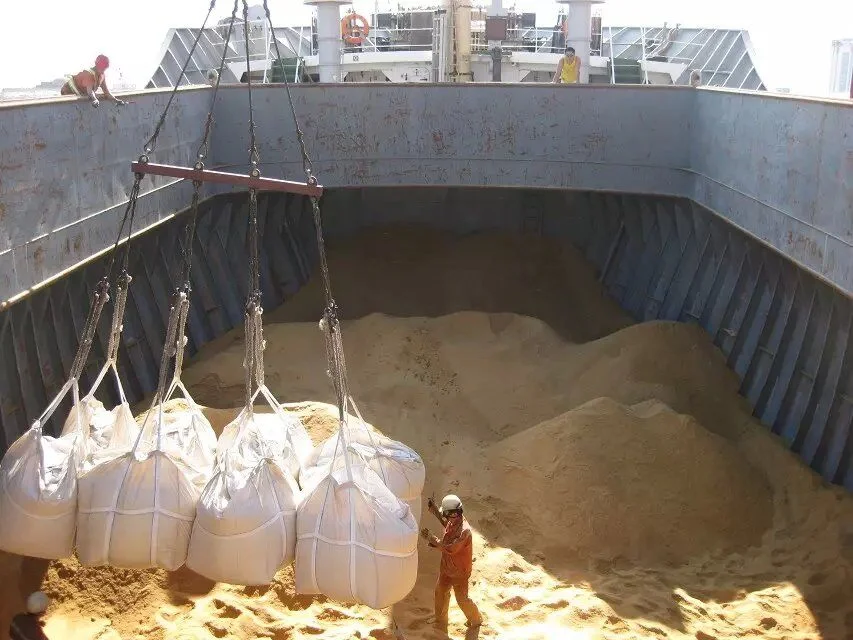 Harina de maíz de salvado alimento de gluten para vacas Yellow Bag Pig Perro Golden Chicken Blocks Embalaje Tipo de origen proteína de grado libre