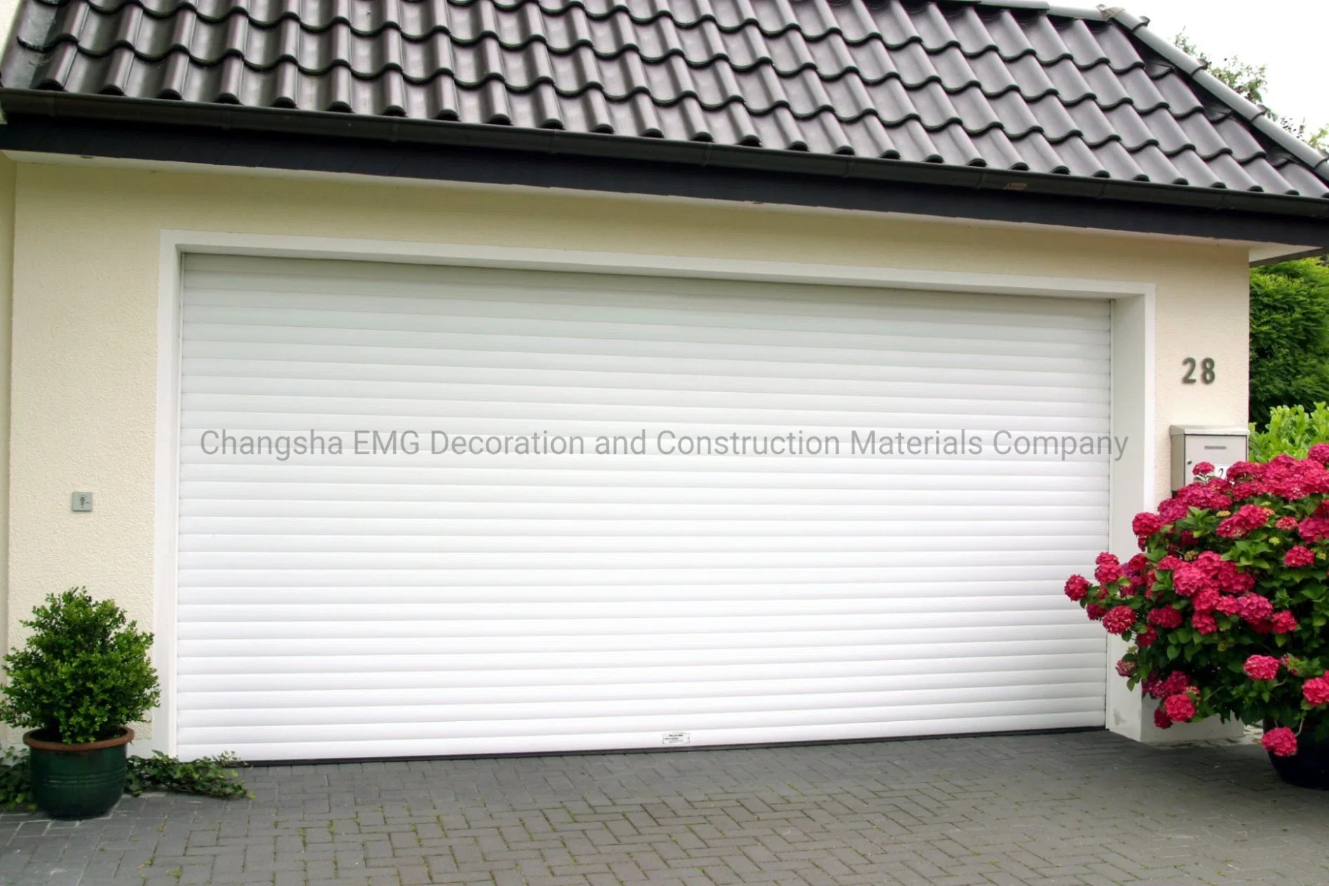 Residential PU Sandwich Panel Safety Color Vertical Lifting Steel Roll up Sectional Garage Door