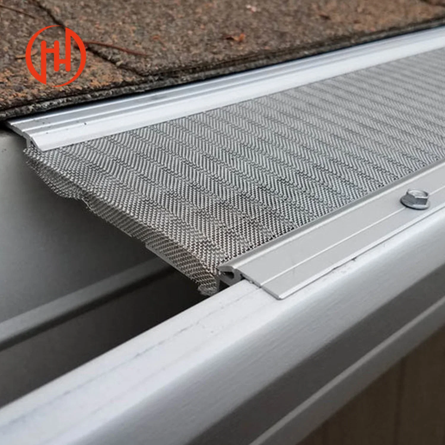 2023 Foshan Factory New Design Gutter Leaf Guards Filter Metal Rain Gutter Guard Aluminum Mesh for Gutter Protection