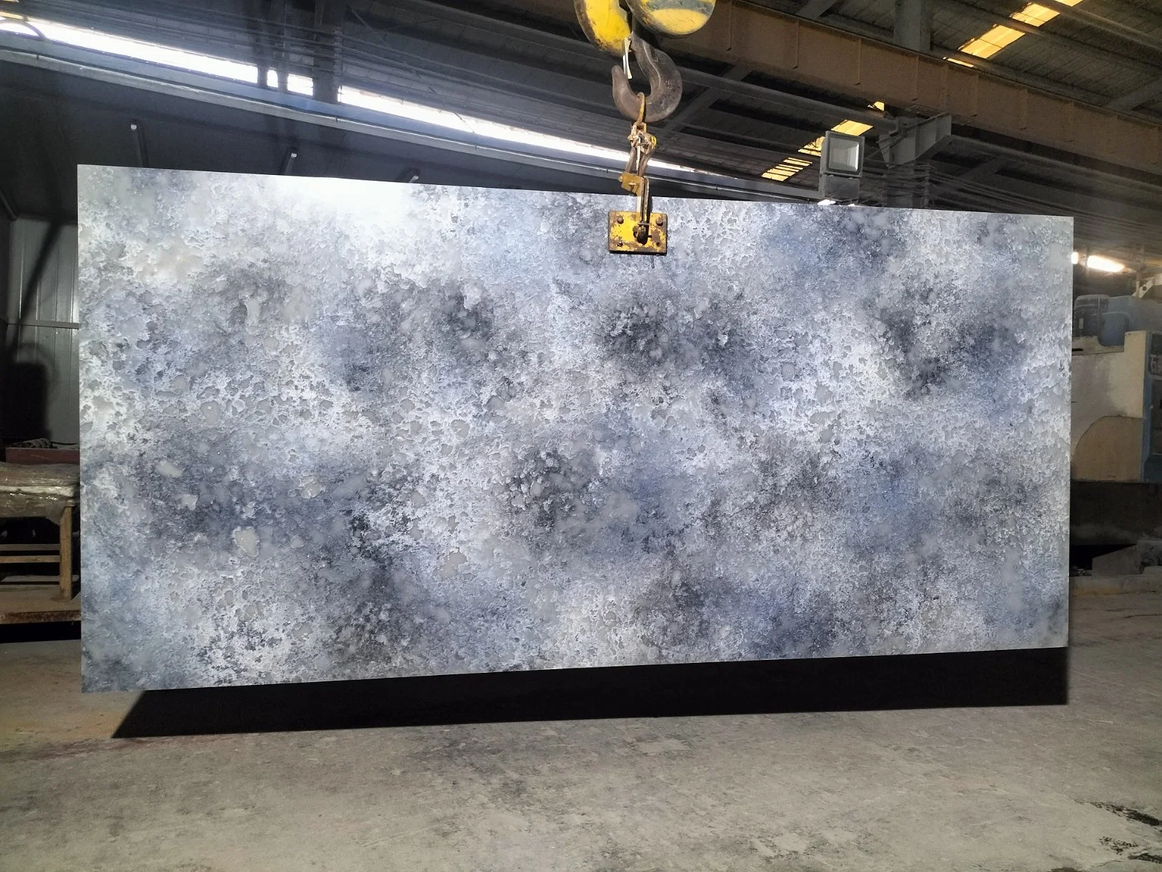 Latest Quartz Stone for Starry Sky Series Let Sufficient Light Go Through