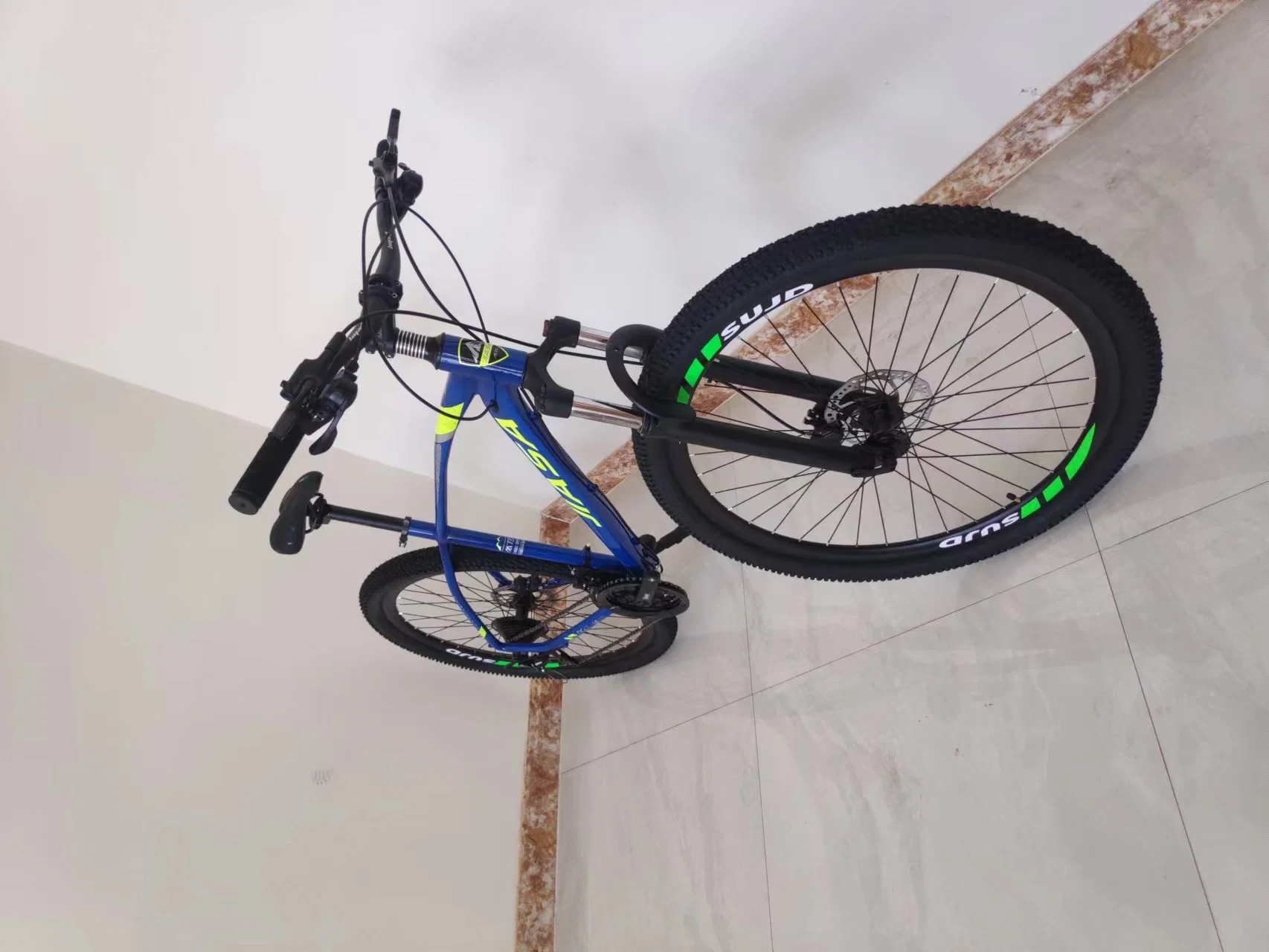 Hot Selling 29 Inch 24 Speed Mountain Bicycle/Aluminum Alloy Frame/Adult Mountain Bike