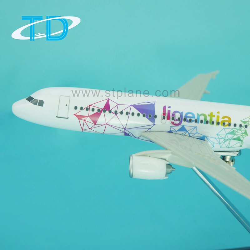 Ligentia 1: 200 Scale Model Airplane A320 Resin Toy Model