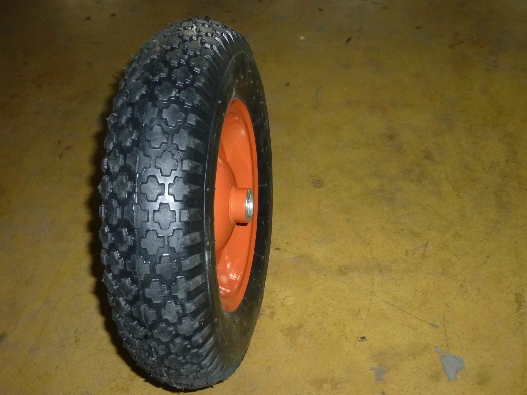 Pneumatic Rubber Wheel /Air Rubber Tire16inch 4.00-8 (PR3012)