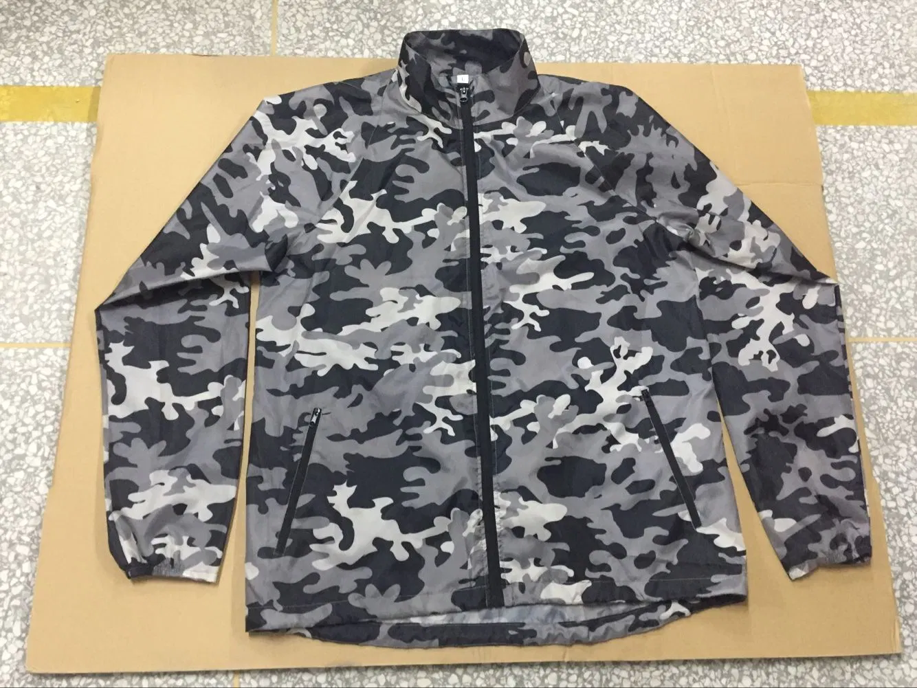 Men's Camouflage Printed Windbreaker Wind Jacket