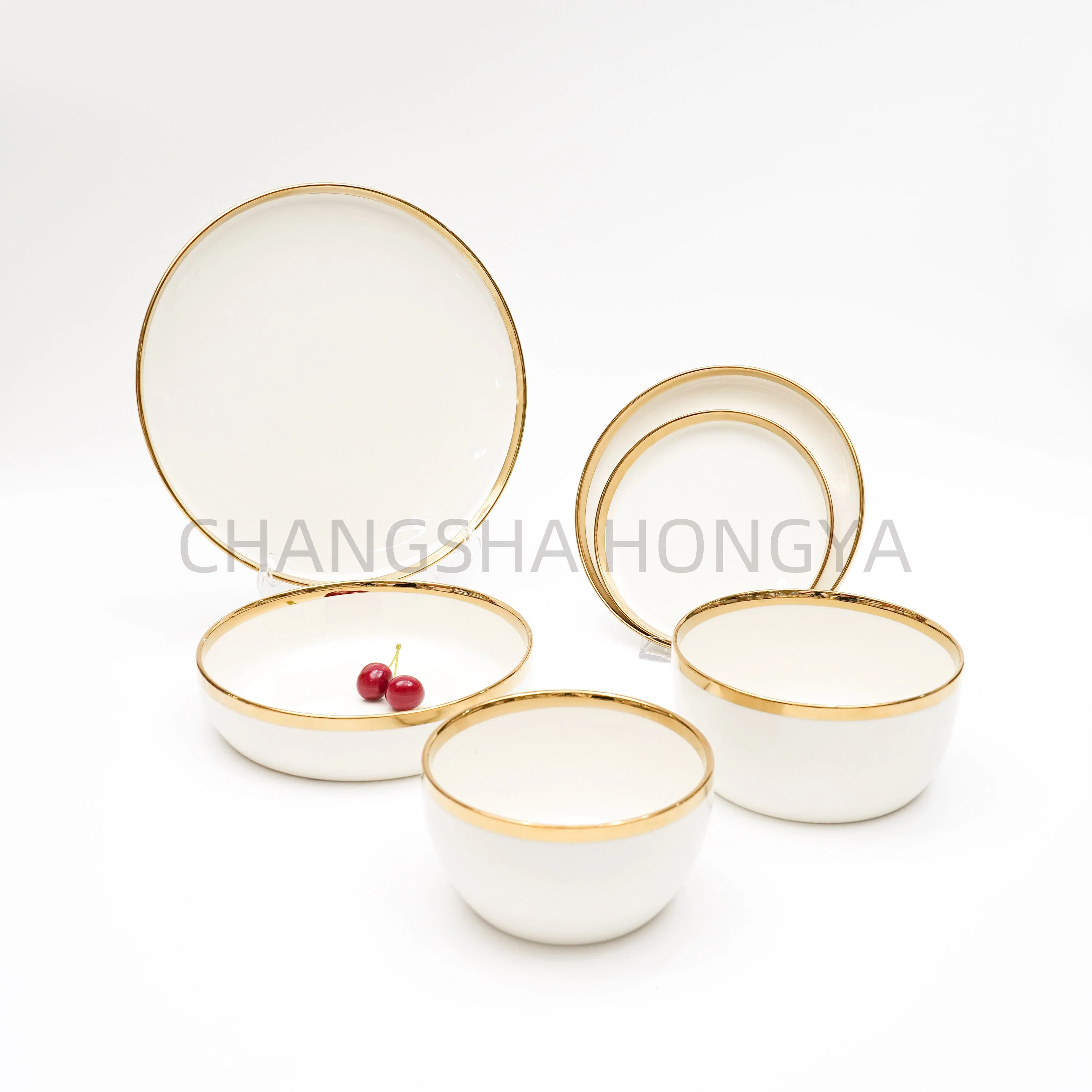 Popular Design Ceramic Golden Rim Dinner Set