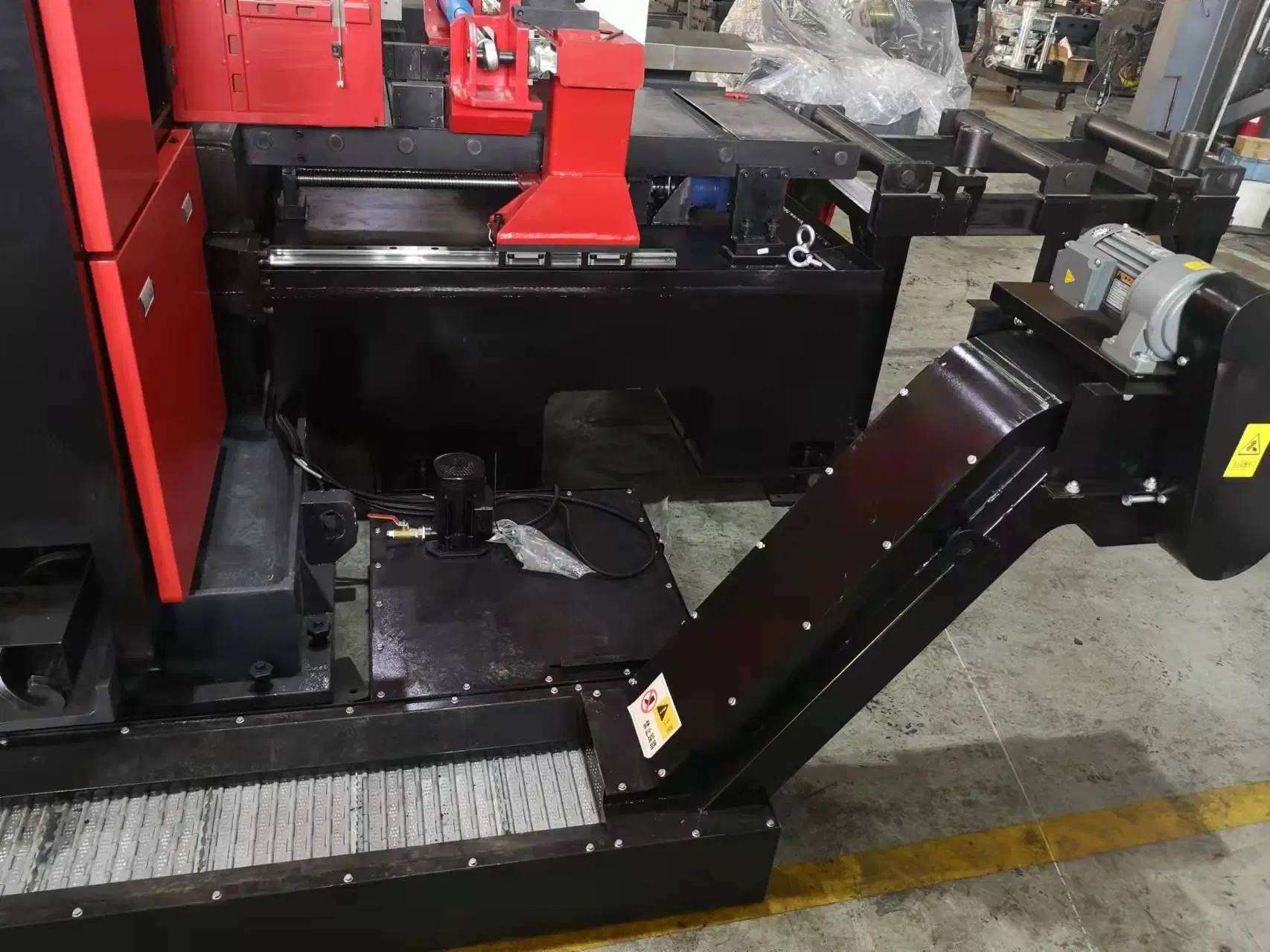 Chapa de Aço Full-Automatic CNC Máquina de serra circular para a largura máxima 1500mm peças de tamanho do tubo metálico de alta precisão de alta velocidade de máquina de corte (HND-1510)