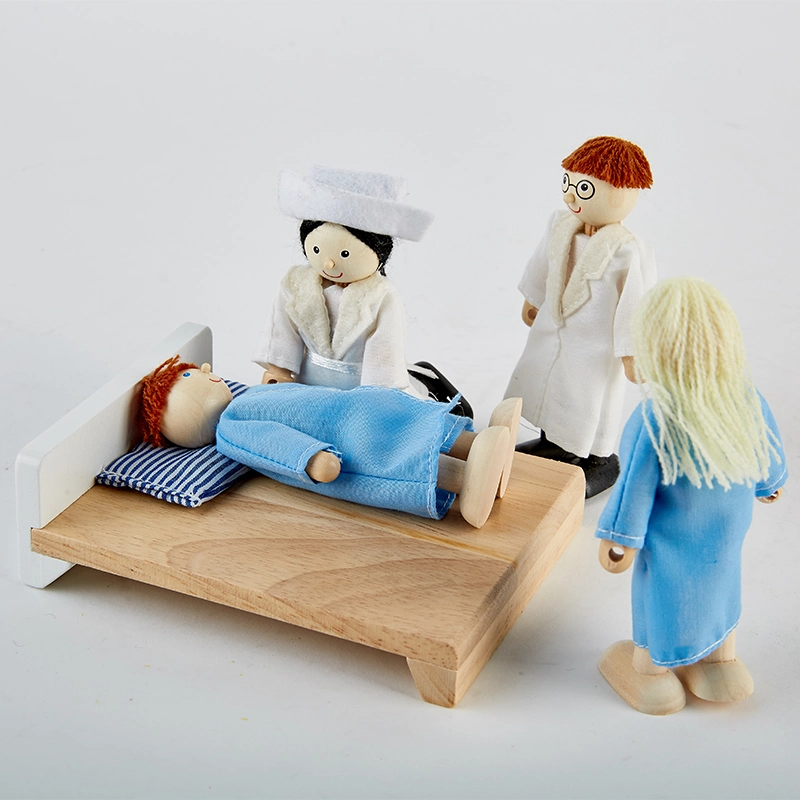 Pintoy Ensemble de poupées de l'hôpital de jouets en bois.