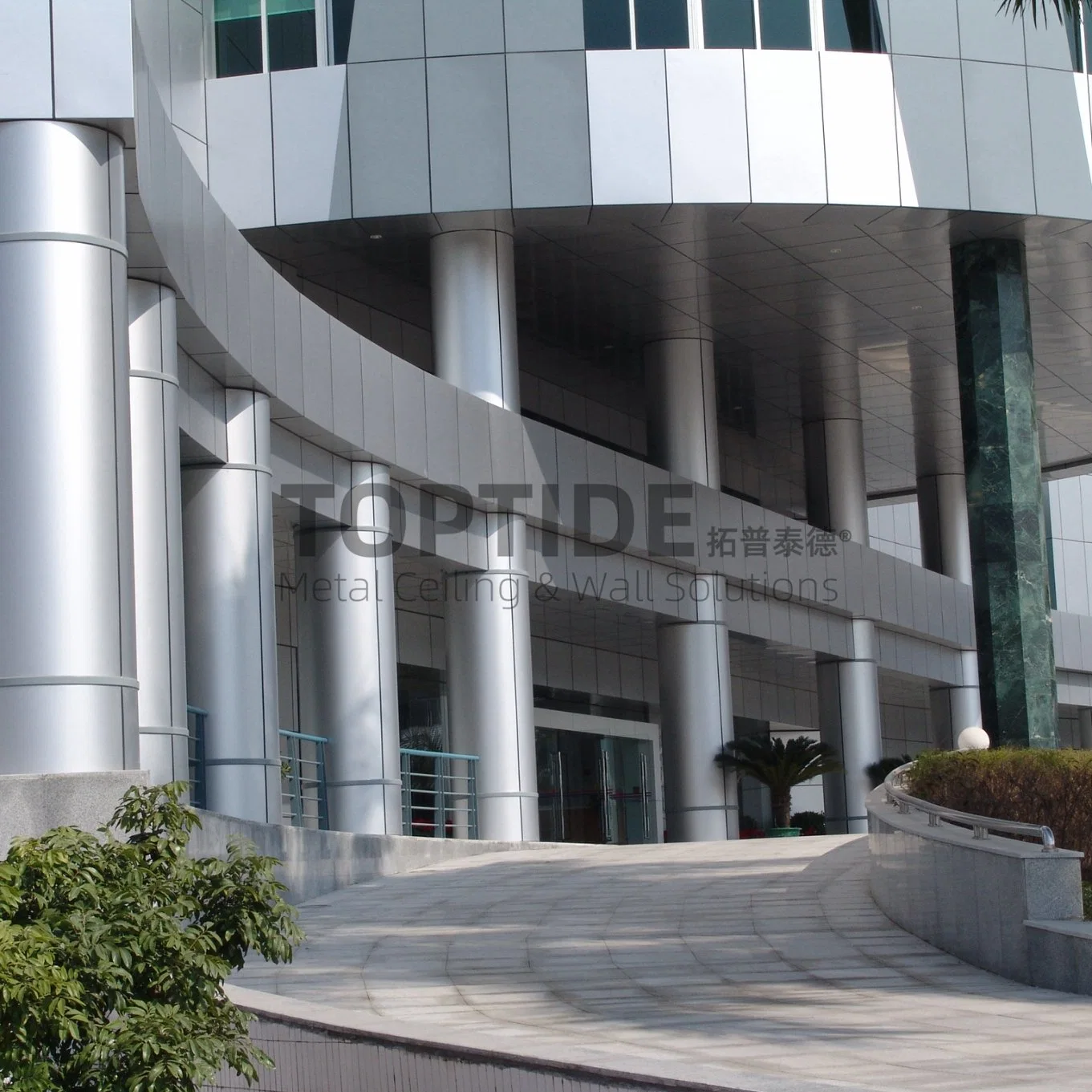 Exterior Wall Cladding Covering PVDF Silver Aluminum / Aluminium Decorative Panel