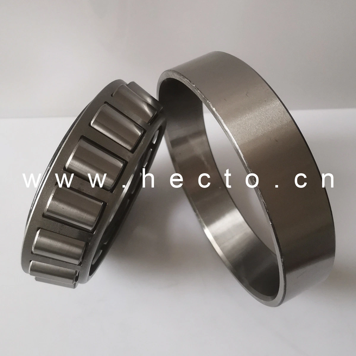 Inch Tapered Taper Roller Bearing Lm104949/Lm104911 Stainless Steel for Textile Agricultural Machinery