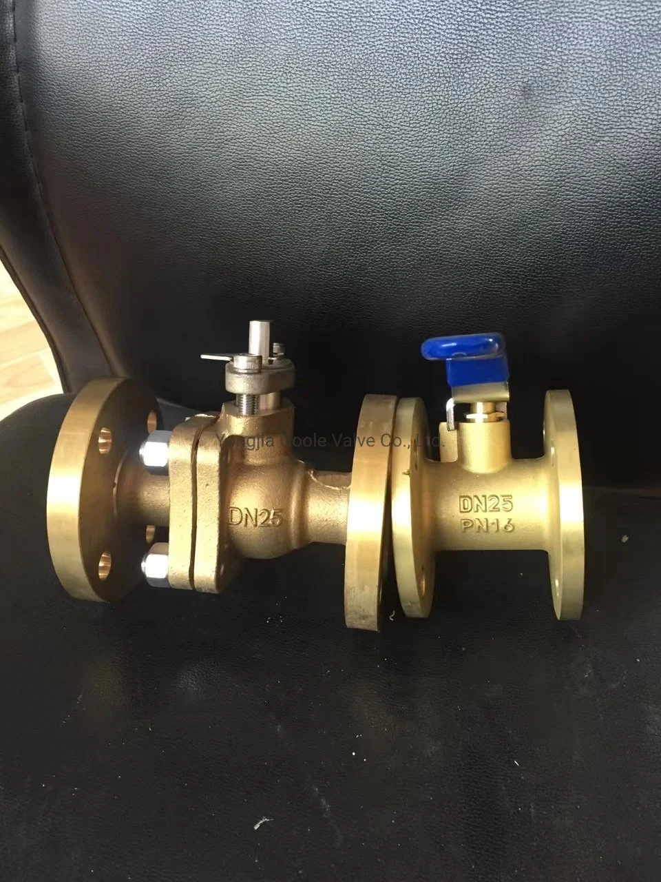 H59/B62/Ab2/Bc6/C83600/C84400/C95800 Brass/Bronze/Gunmetal Flanged Split 2 PCS Body Design Floating Ball Valve