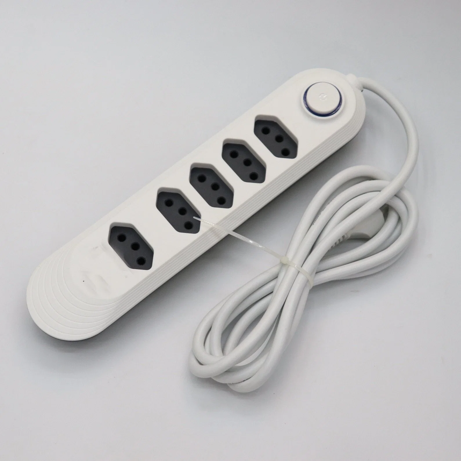 Multi Way Black or White Color Brazil Power Strip with Switch and USB Ports