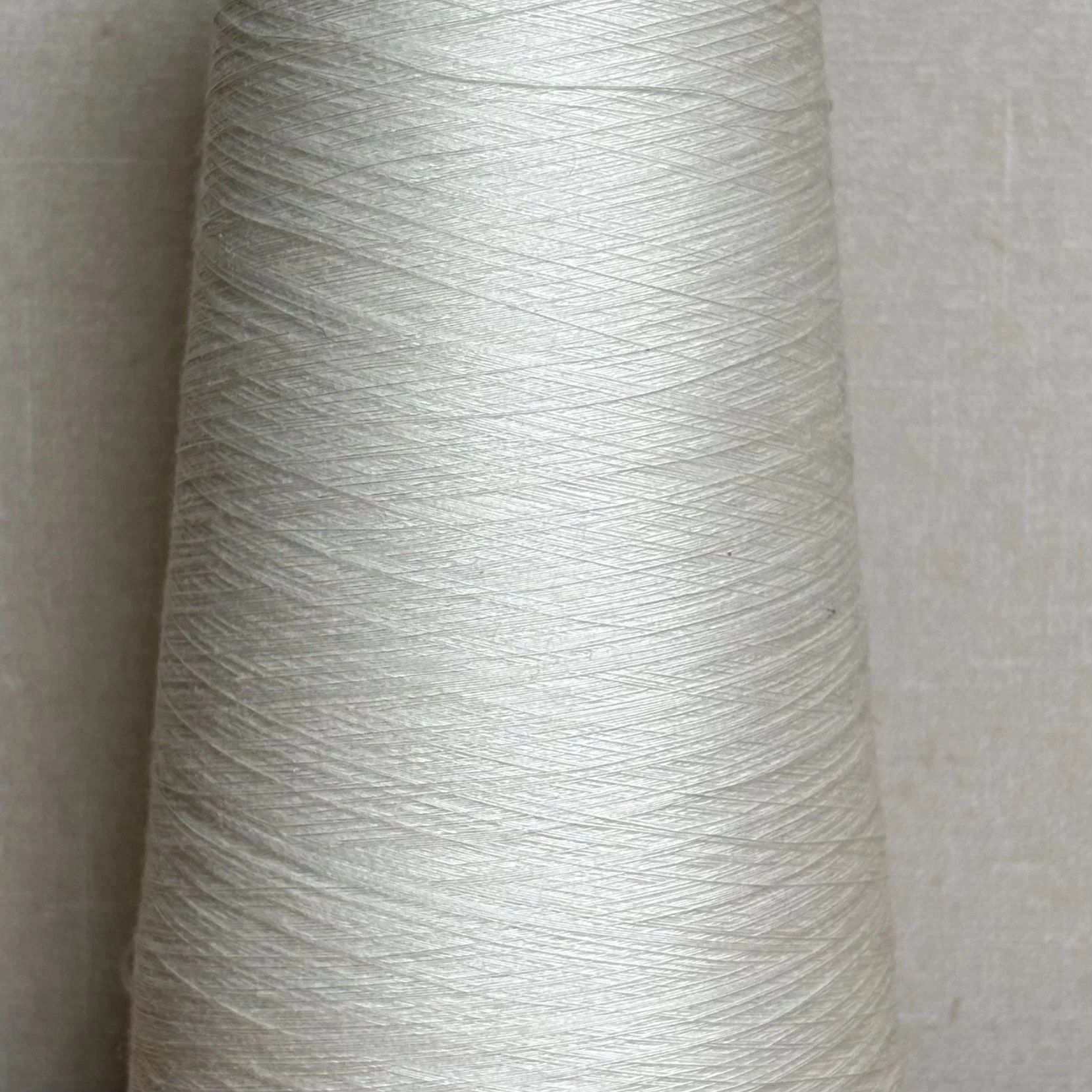 Seaweed Silk Yarn and Bleached White Yarn for Woven and Knitting-Coffeesilk&reg; -Seaweed Fabrics