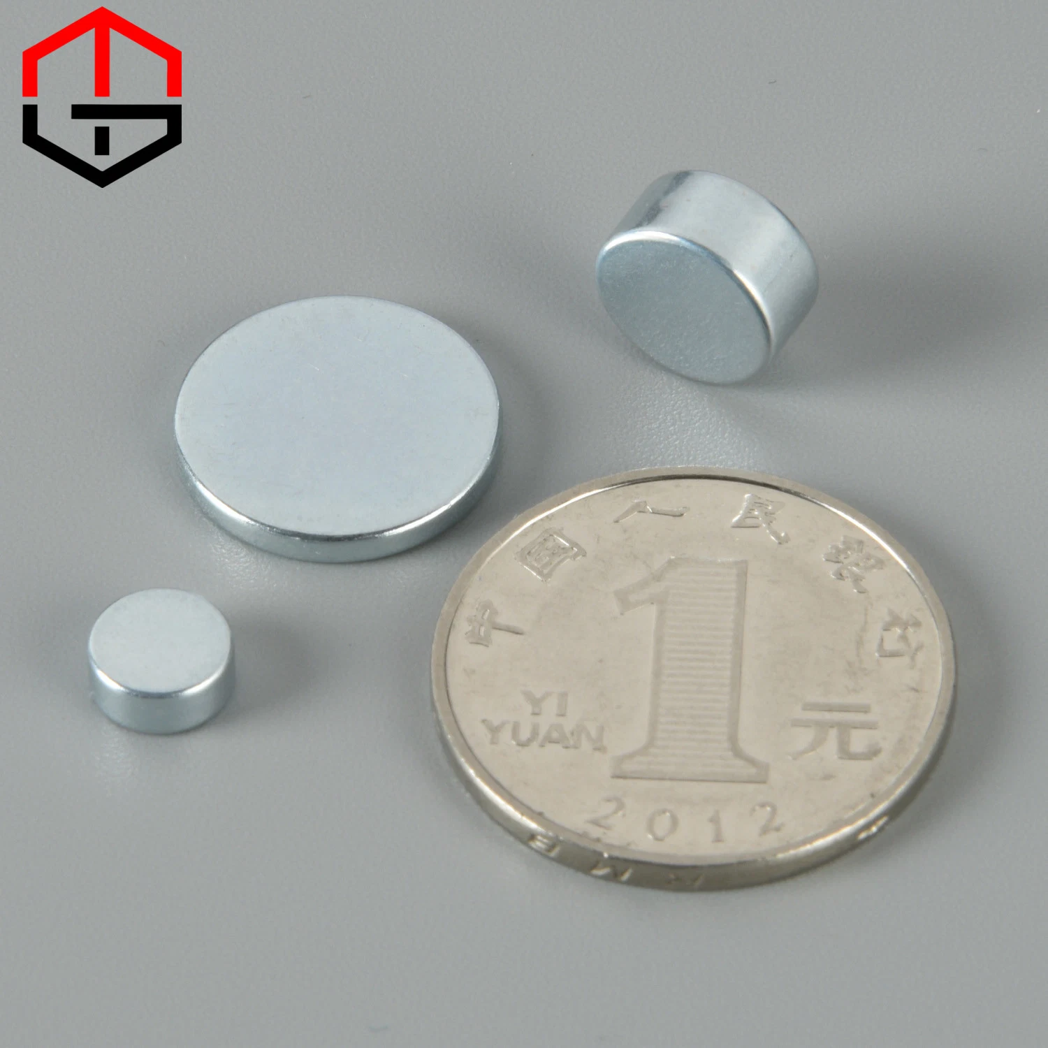 NdFeB Disc Wholesale/Supplier N35-N52 Strong Permanent Neodymium Magnet for Gift Box/Sensor/Speaker/Equipment/Tool