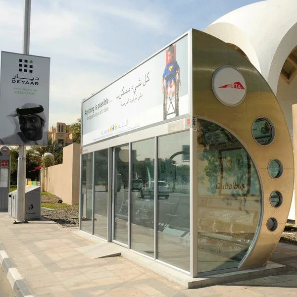 Modern Air Conditioning Bus Shelter for Advertising