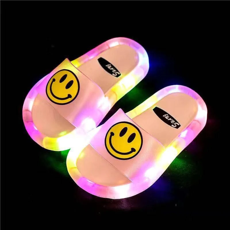 Factory Sale Kids Light up Slippers Children Summer Outdoor Night Luminous LED Slippers