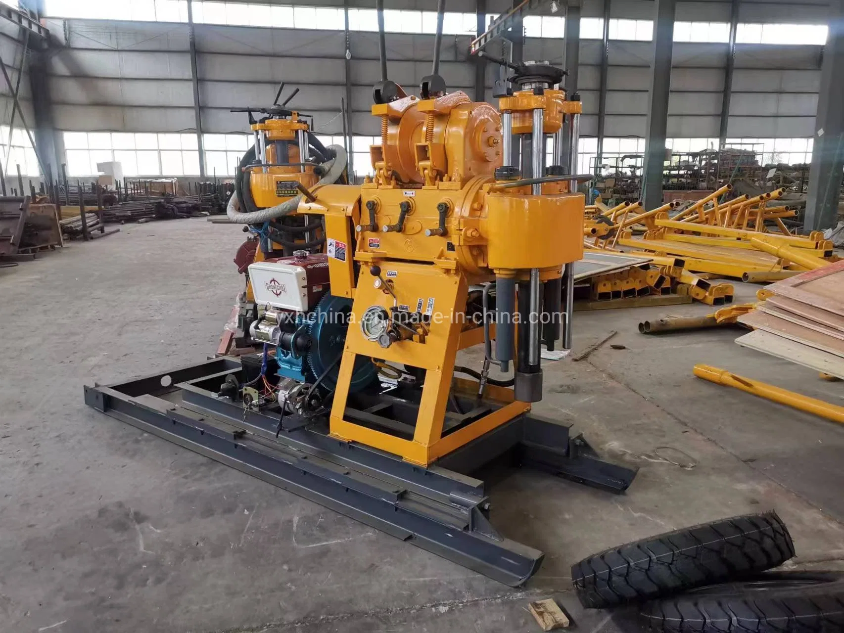 Hot Selling 200m Borehole Portable Wheeled Hydraulic Geological Core Mining Diamond Drilling Rig Hz-200yy