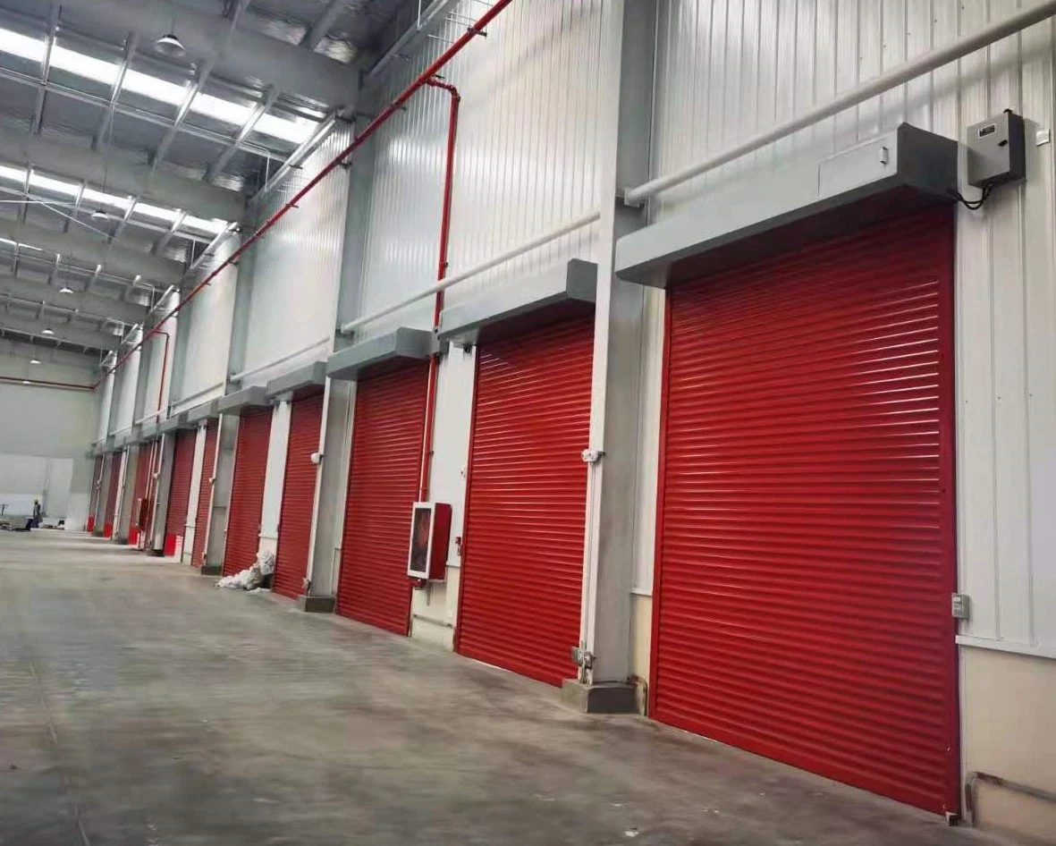 Interior y Exterior de la Industrial Prevención de incendios, seguridad automática de metal de acero de rodadura del obturador resumir la puerta de laminación de acero galvanizado