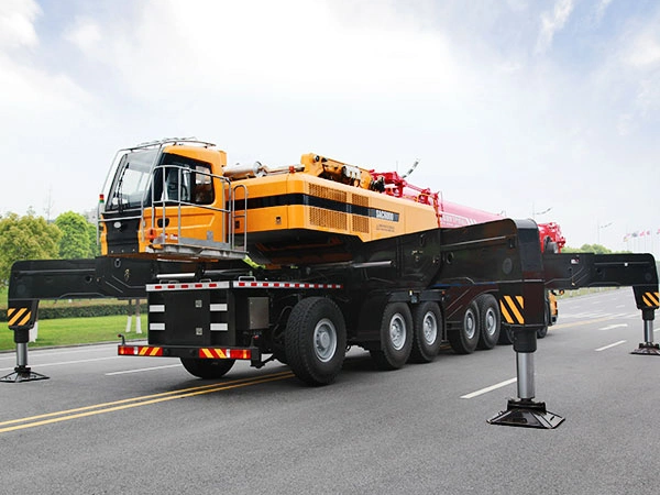 120 Ton Mobile All Sac1200e Professional Lifting Machine for Hot Sale Rough Terrain Crane