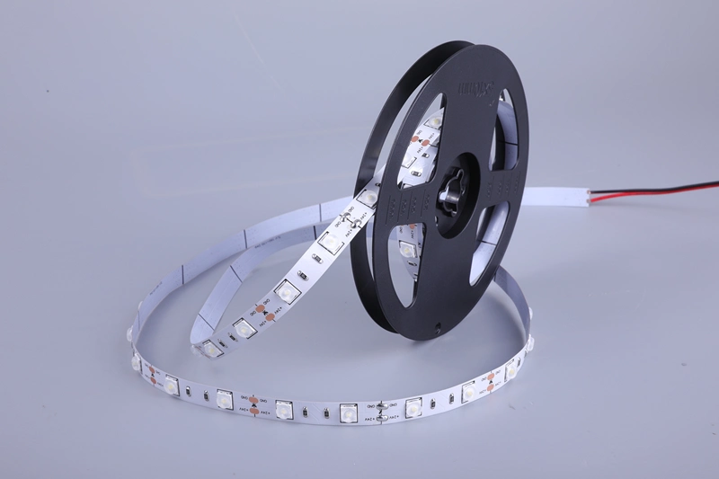 DC24V SMD6060 20leds/m Large light beam angle 170 degree Flexible LED strip light with lens