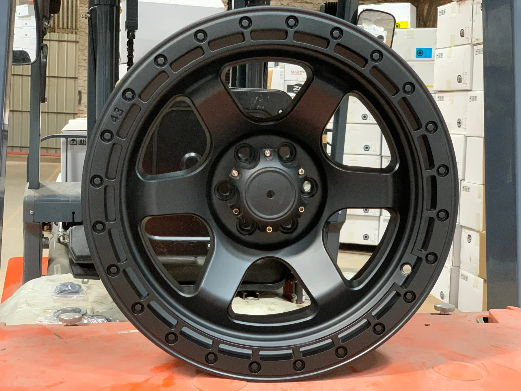 17inch 4 * 4 LKW Räder Felge Bronze Farbe