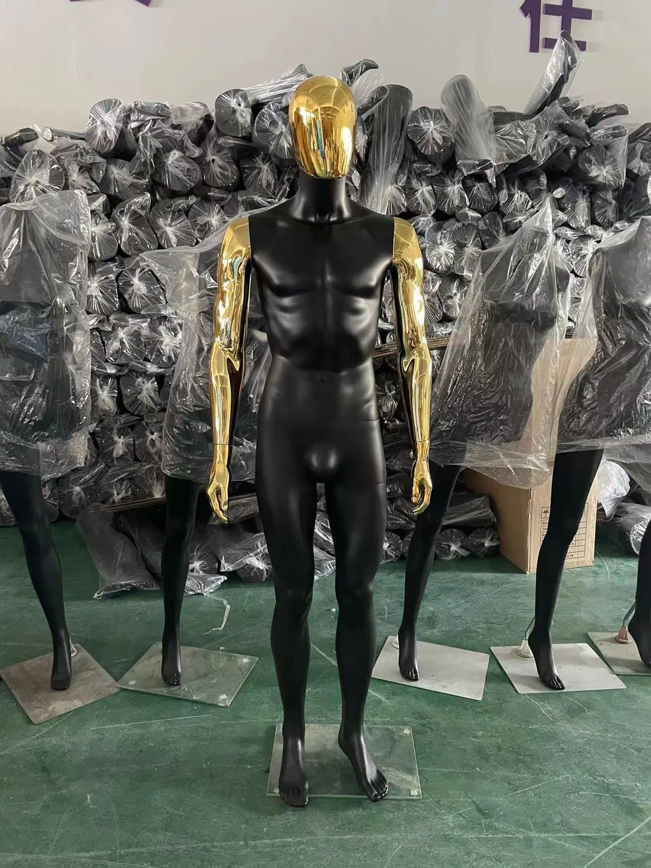 Efeel Mixed Mannequin Chrome Gold Black Man Mannequins with Gold Head&Arm