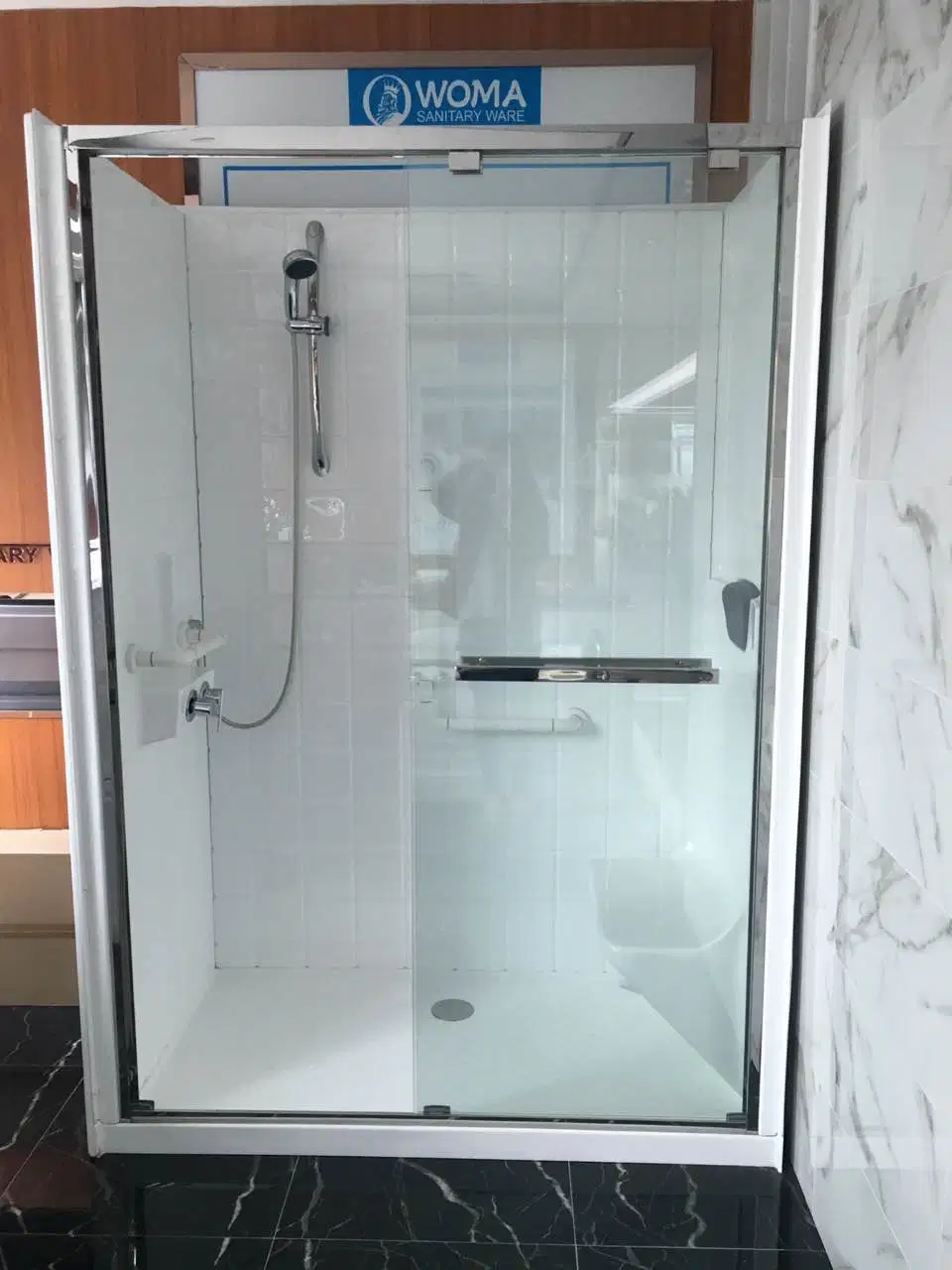 Woma Acrylic Shower Panel Cubicle Room for Old People (Y698)