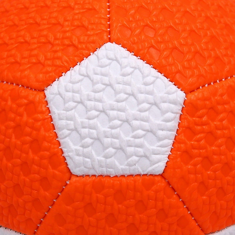 Prix Rock-Bottom Surface texturée Mini ballon de soccer