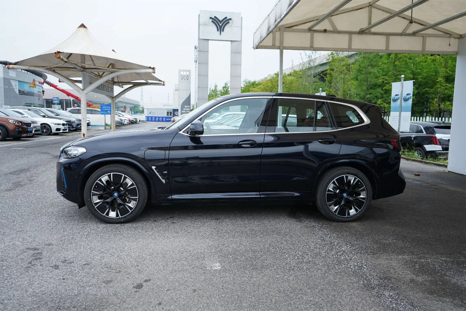 BMW 2021-22 IX3 Real Used Electric Auto car 5 sièges Véhicule utilitaire sport à conduite à gauche