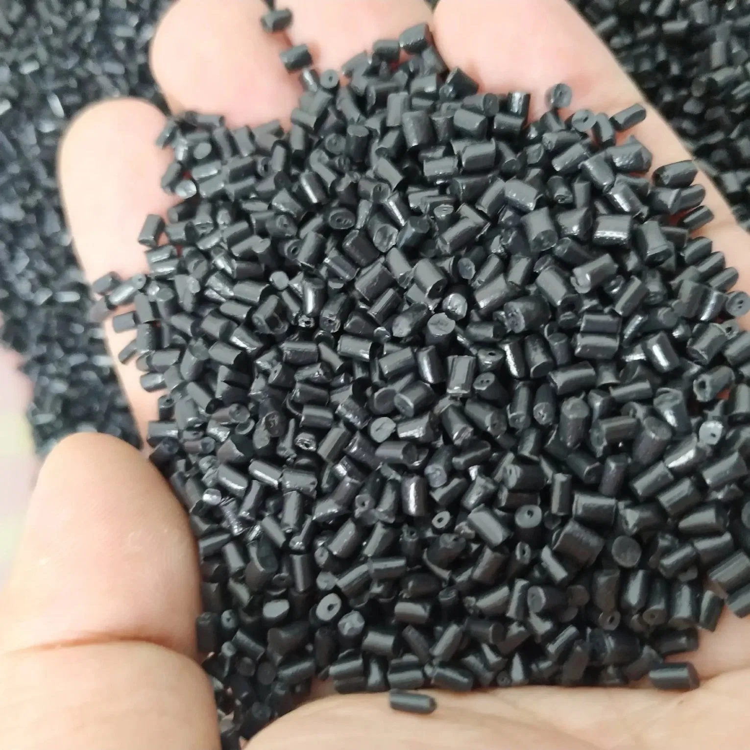 سعر المصنع HDPE/PP/ABS/PVC حبيبات بلاستيكية للمنتجات البلاستيكية