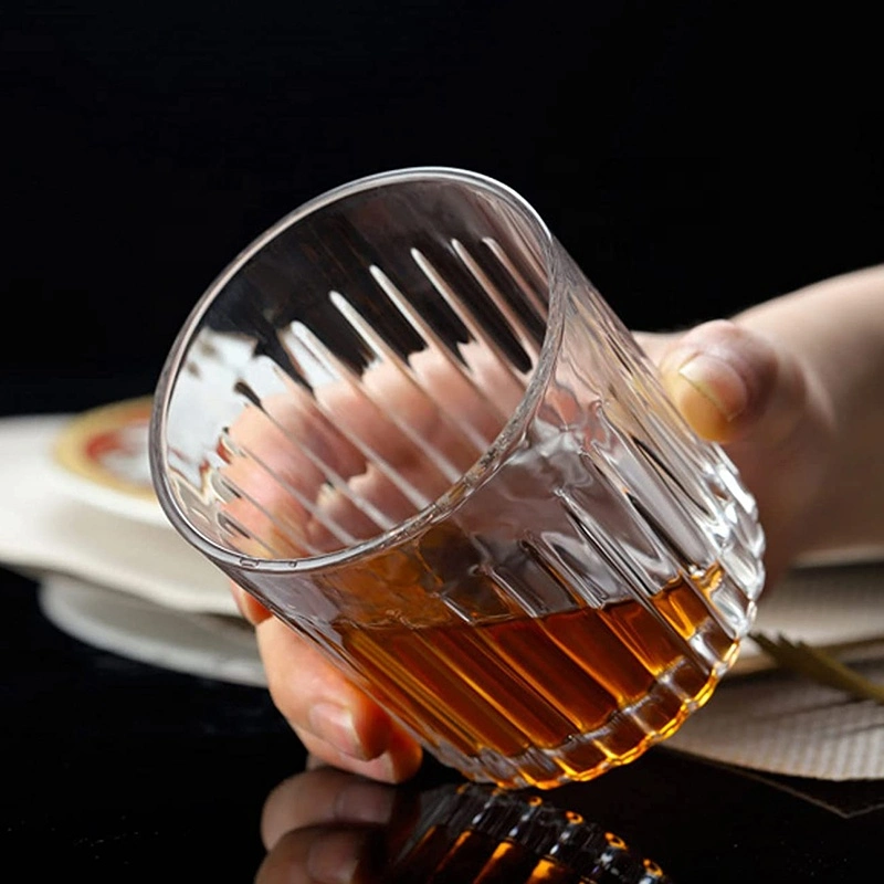 Tasse à bière en verre à whisky de style européen en cristal taillée d'épaisseur Bar à vin Brandy