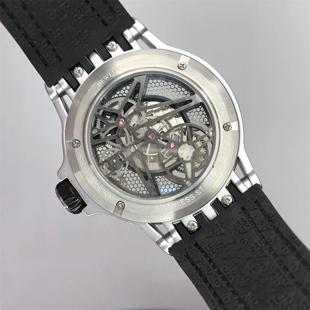 Luxury Zinc Alloy Case and High Grade Silicone with Genuine Leather Strap Men Mechanical Watch