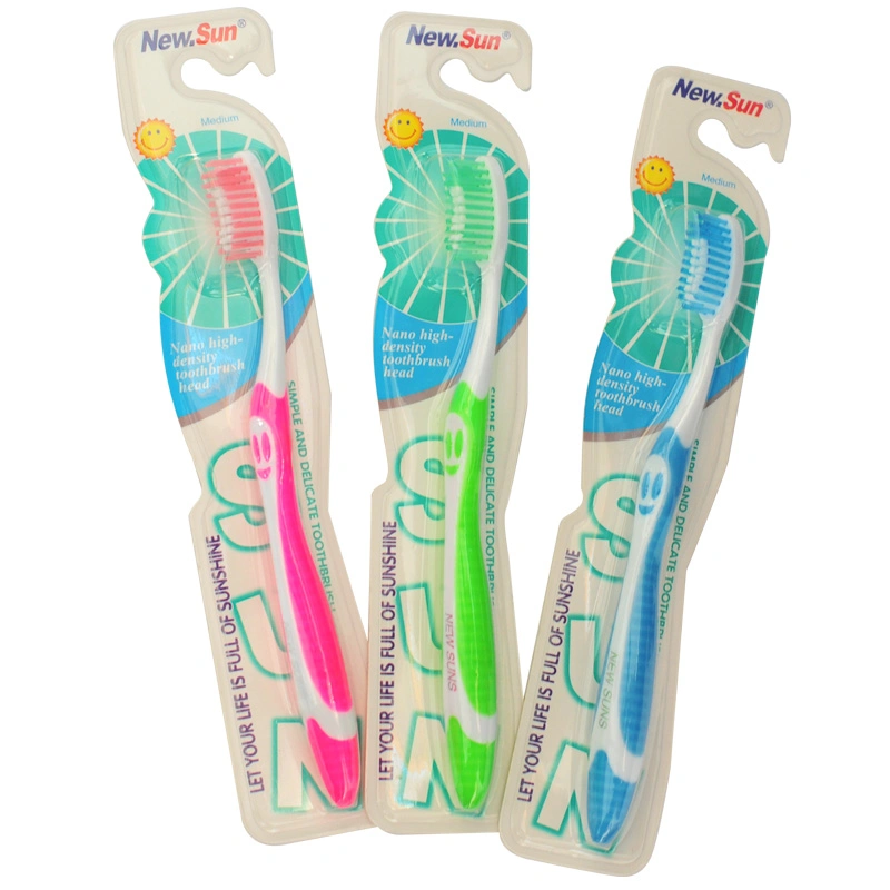 Brosse à dents pour adulte avec dents massage du manche demi-transparent