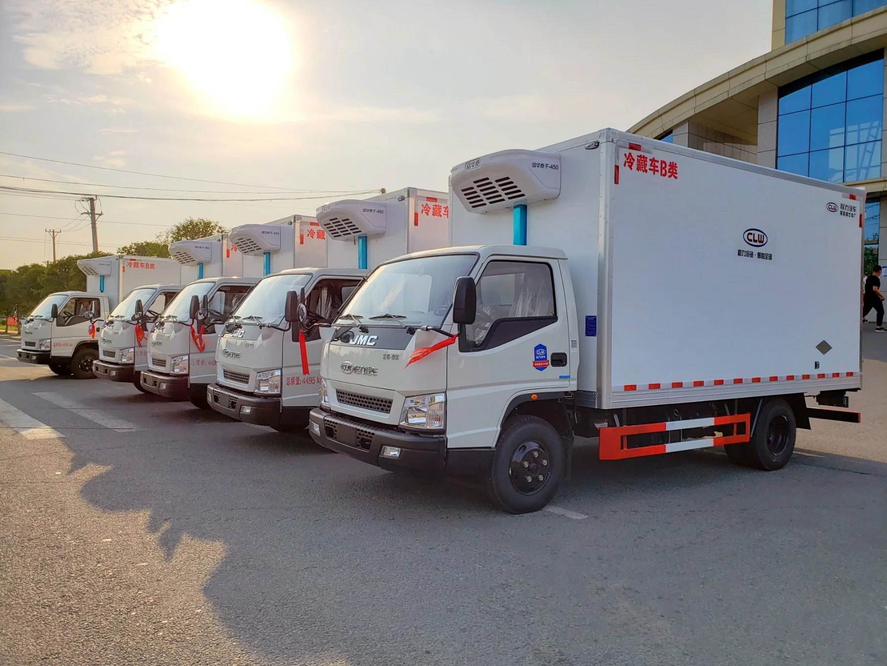 Dongfeng de gran capacidad de 190Cv 4X2 camiones refrigerados