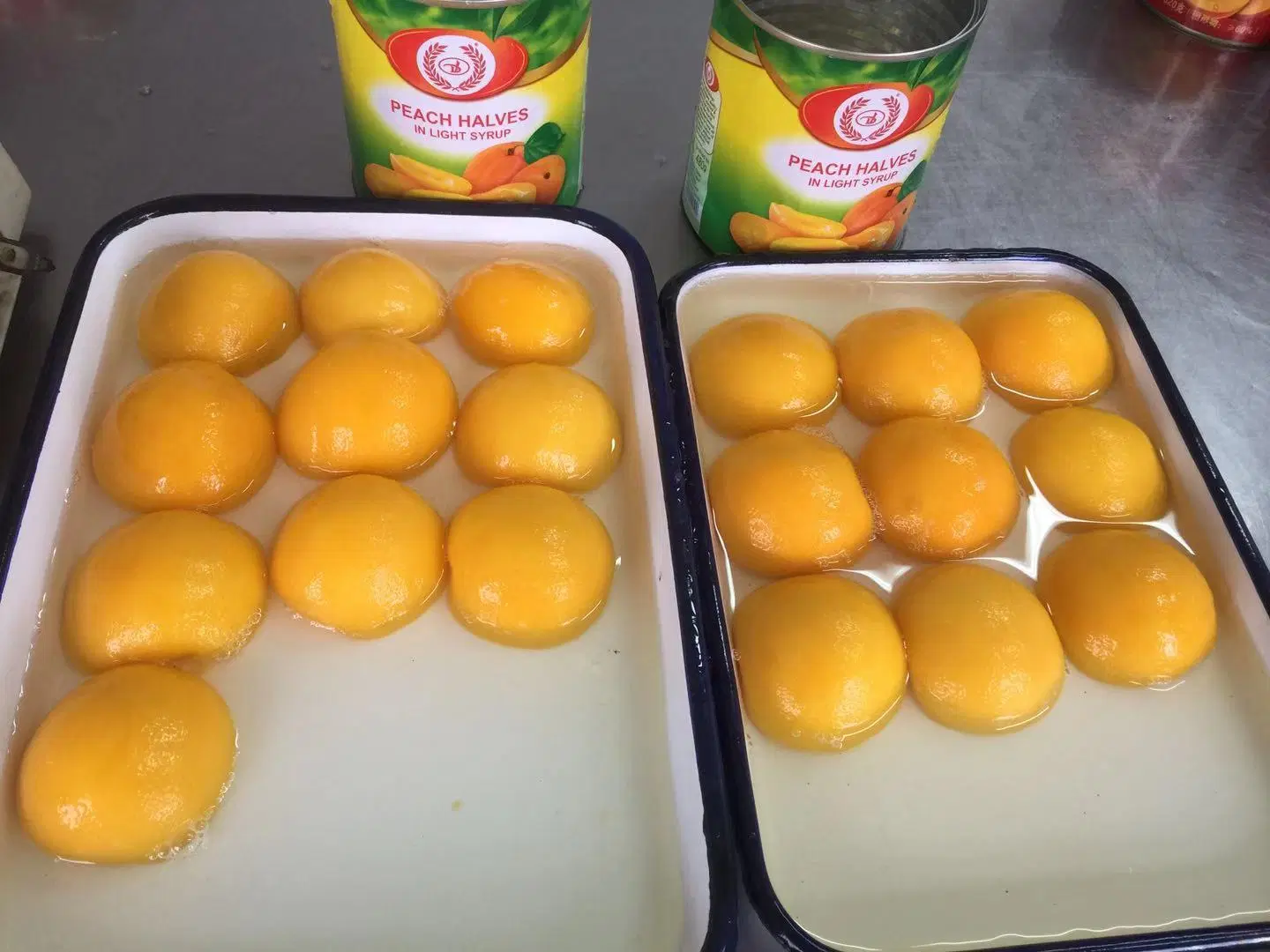 Canned Peaches Fresh Canned Yellow Peach in Lt. Syrup From China