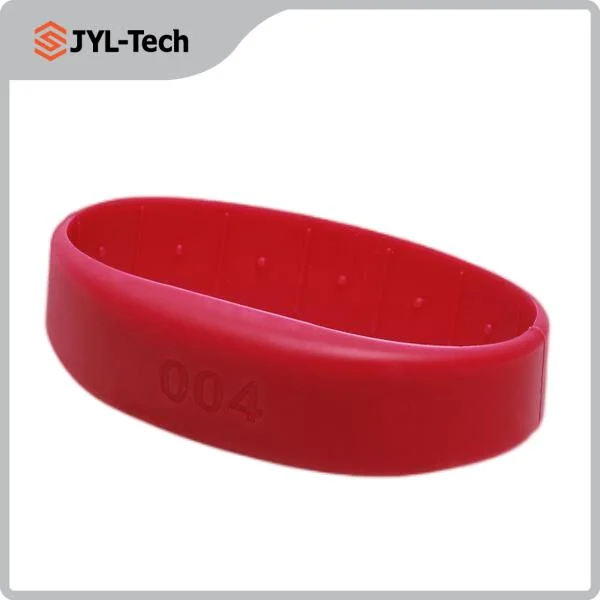 Factory Wholesale/Supplier Good Quality Waterproof NFC Ntag213 RFID Silicone Wristband Bracelet Band