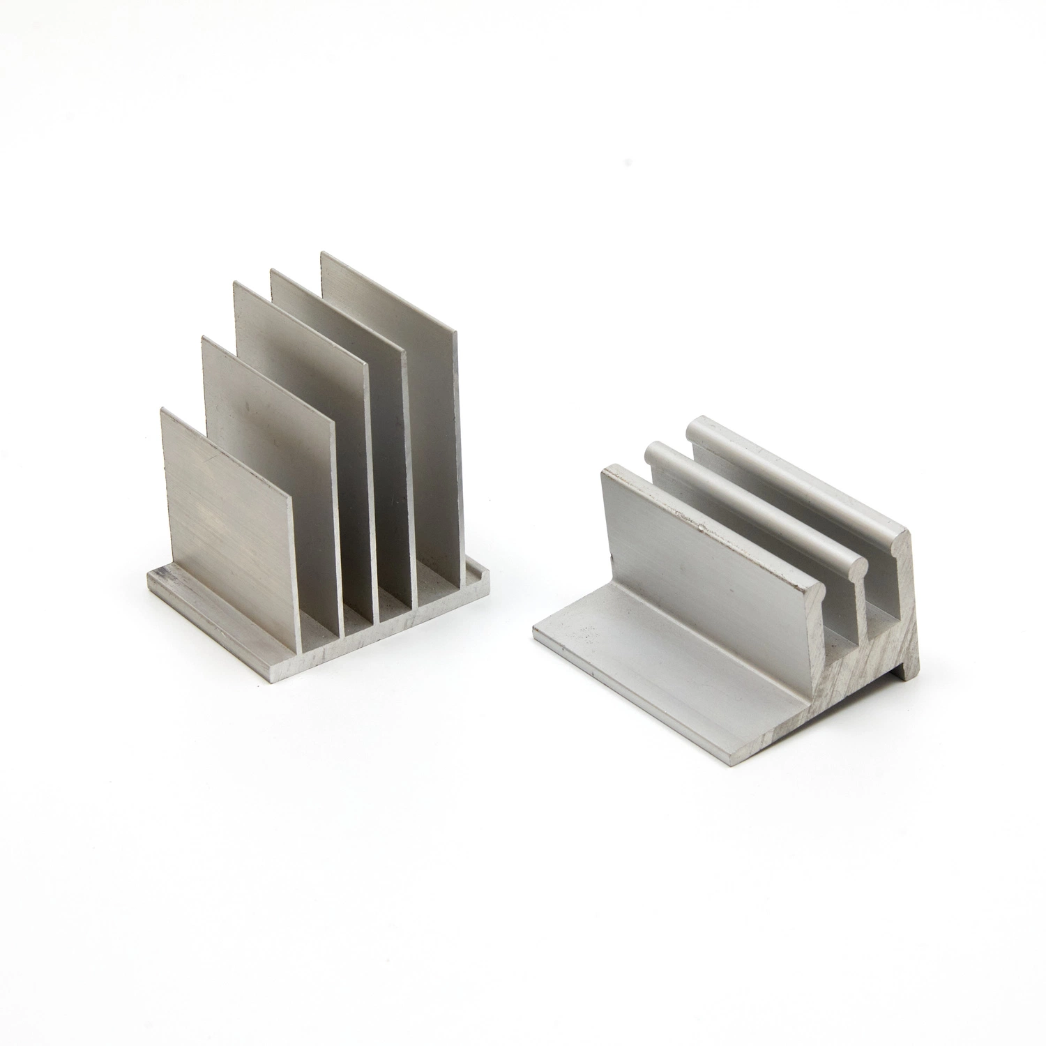 Fluorine Carbon Spraying for Industrial Extruded Aluminium Heatsink Profiles