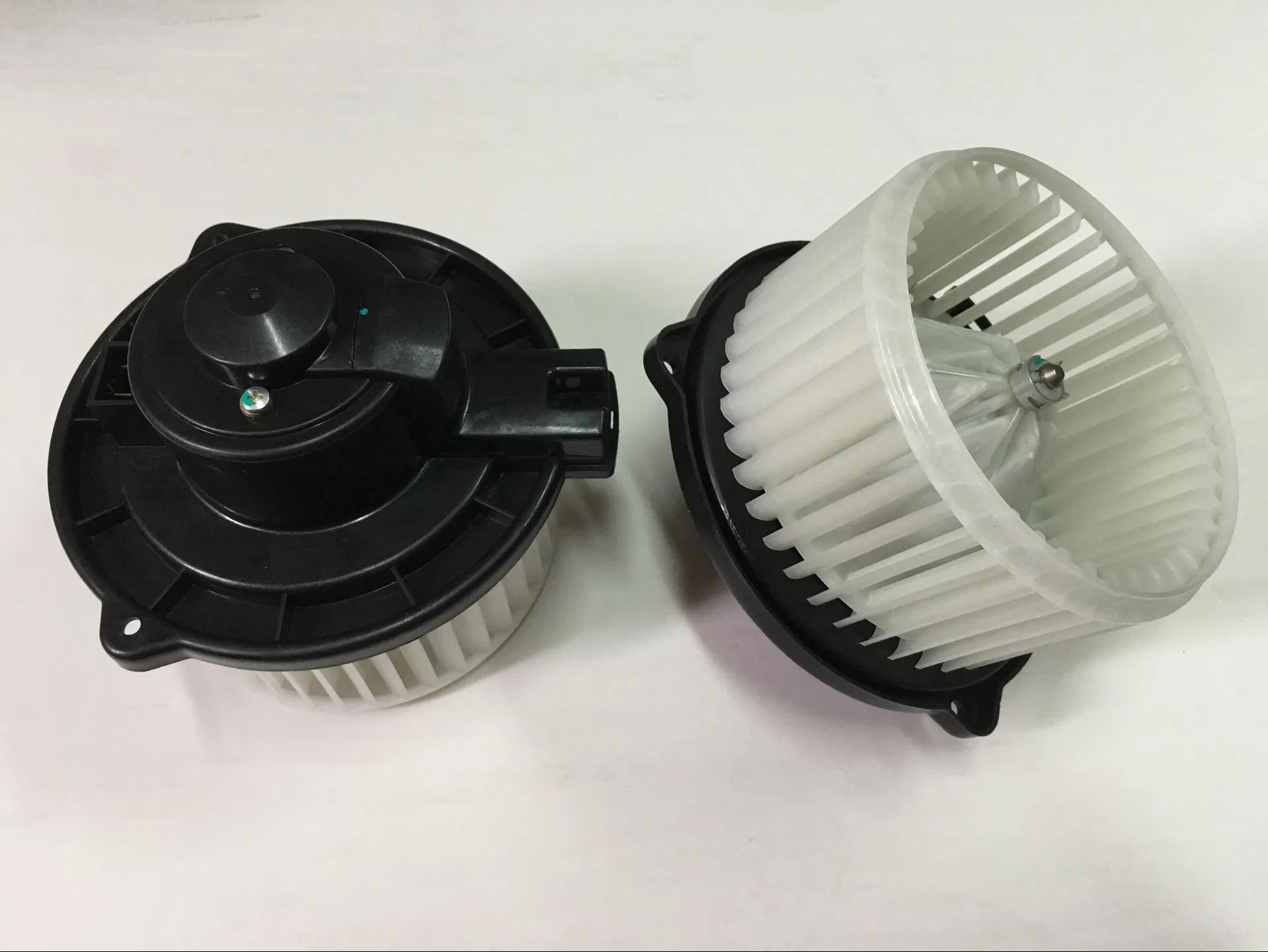 Auto Parts Blower Motor for Chevrolet