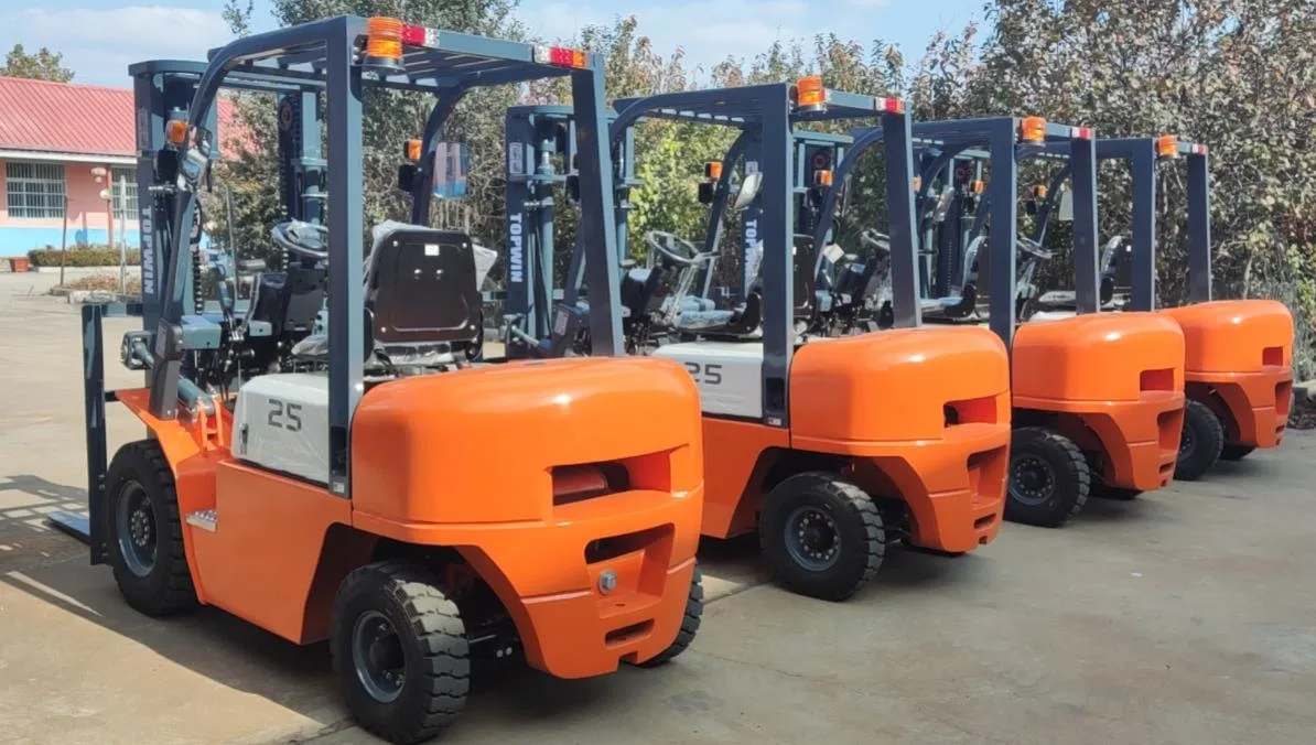 China Fabricante Forkllift Truck 2,5 toneladas montacargas con Full-Free Lift y abrazaderas de tambor,