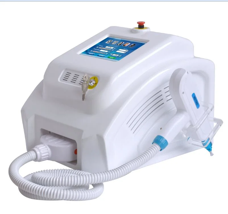 532nm, 1064nm, 1320nm leistungsstarke Q geschaltet ND YAG Laser Tattoo Removal Machine, ND YAG Laser Skin Whitening Behandlung