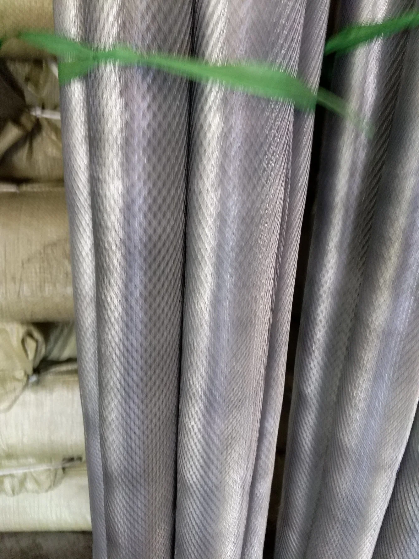 Stainless Steel/Aluminium /Expanded Metal Mesh.