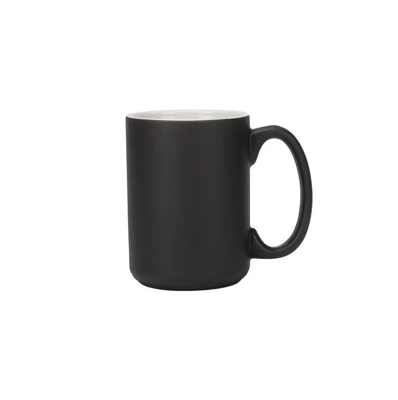 Cor dentro da sublimação cerâmica Capa para café 11oz Sublimação preta Canecas