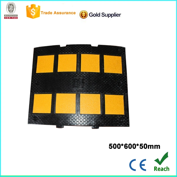 Installation Firmly Durable Rubber Speed Hump Roadway Speed Bump with CE