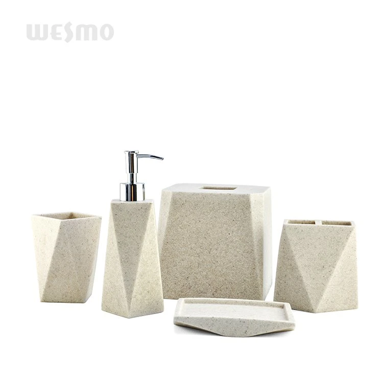 Modern Styles Polyresin Bath Set