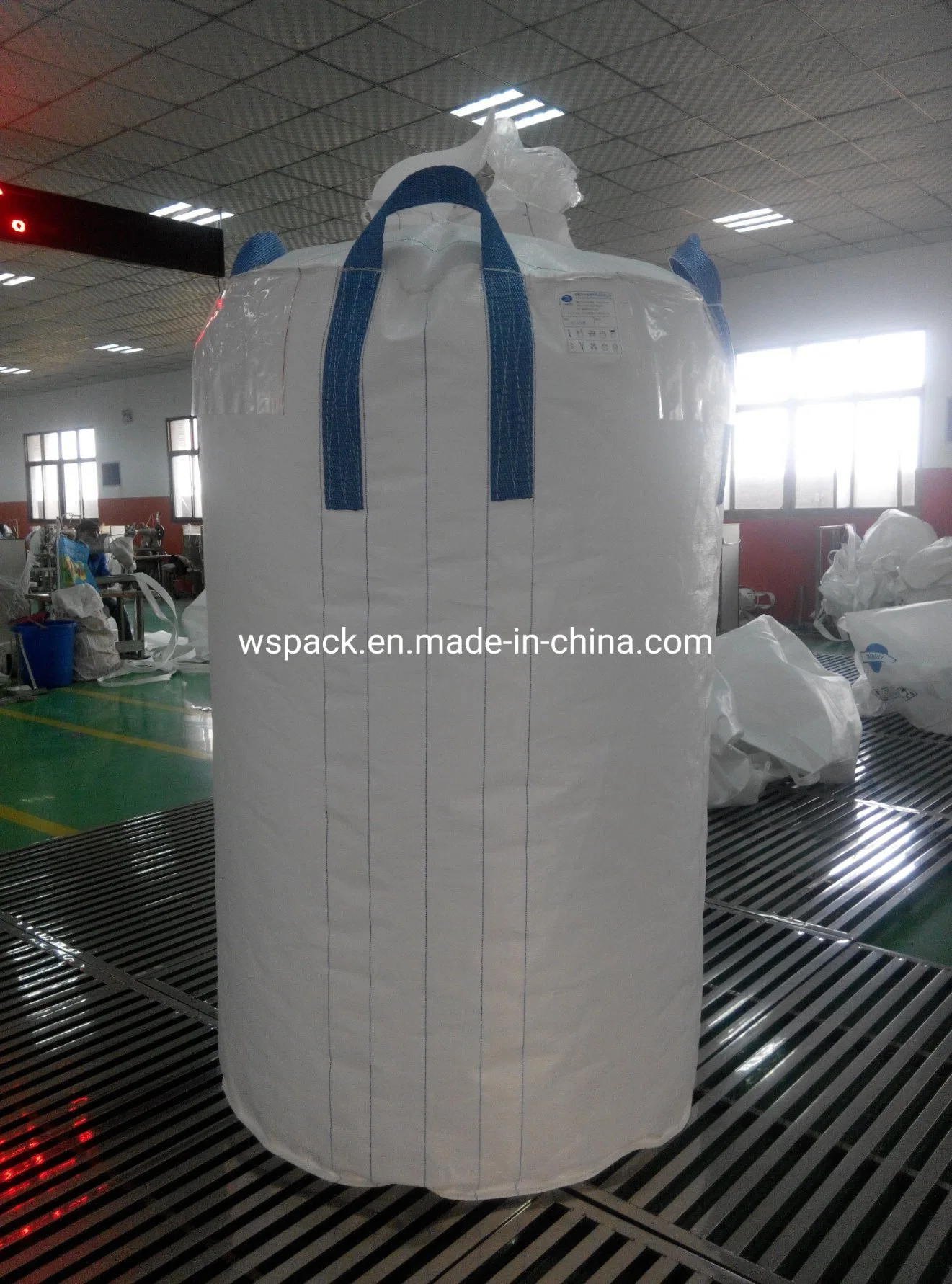 Ton Bags for Packing Various Powder Products Such as Feldspar Powder, Talc Powder, Soap Powder, Zinc Powder, etc.