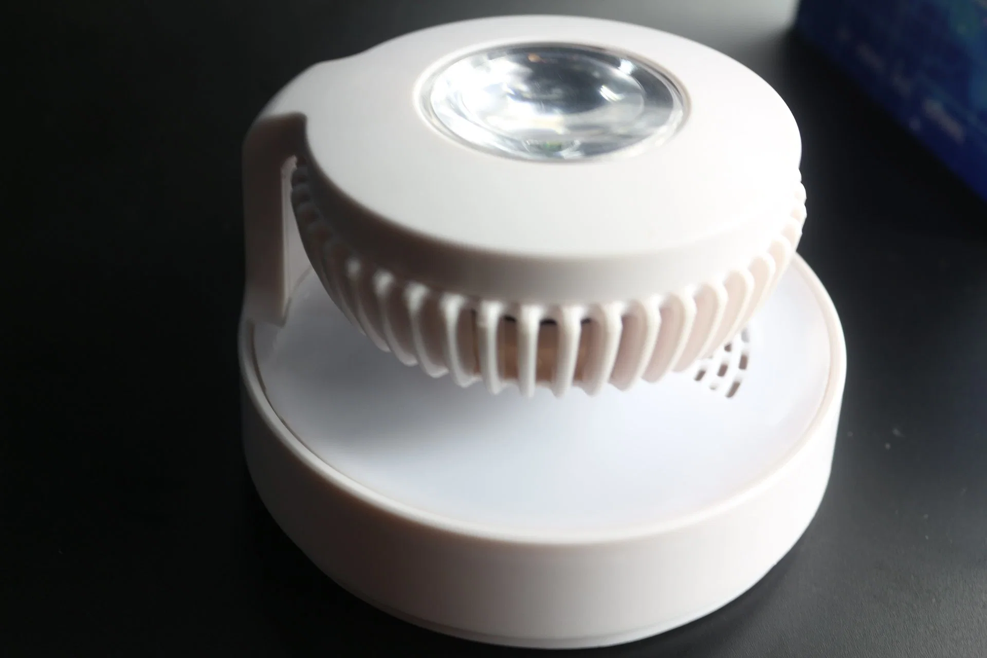 Stand Alone Smoke Fire Alarm Detector with Light