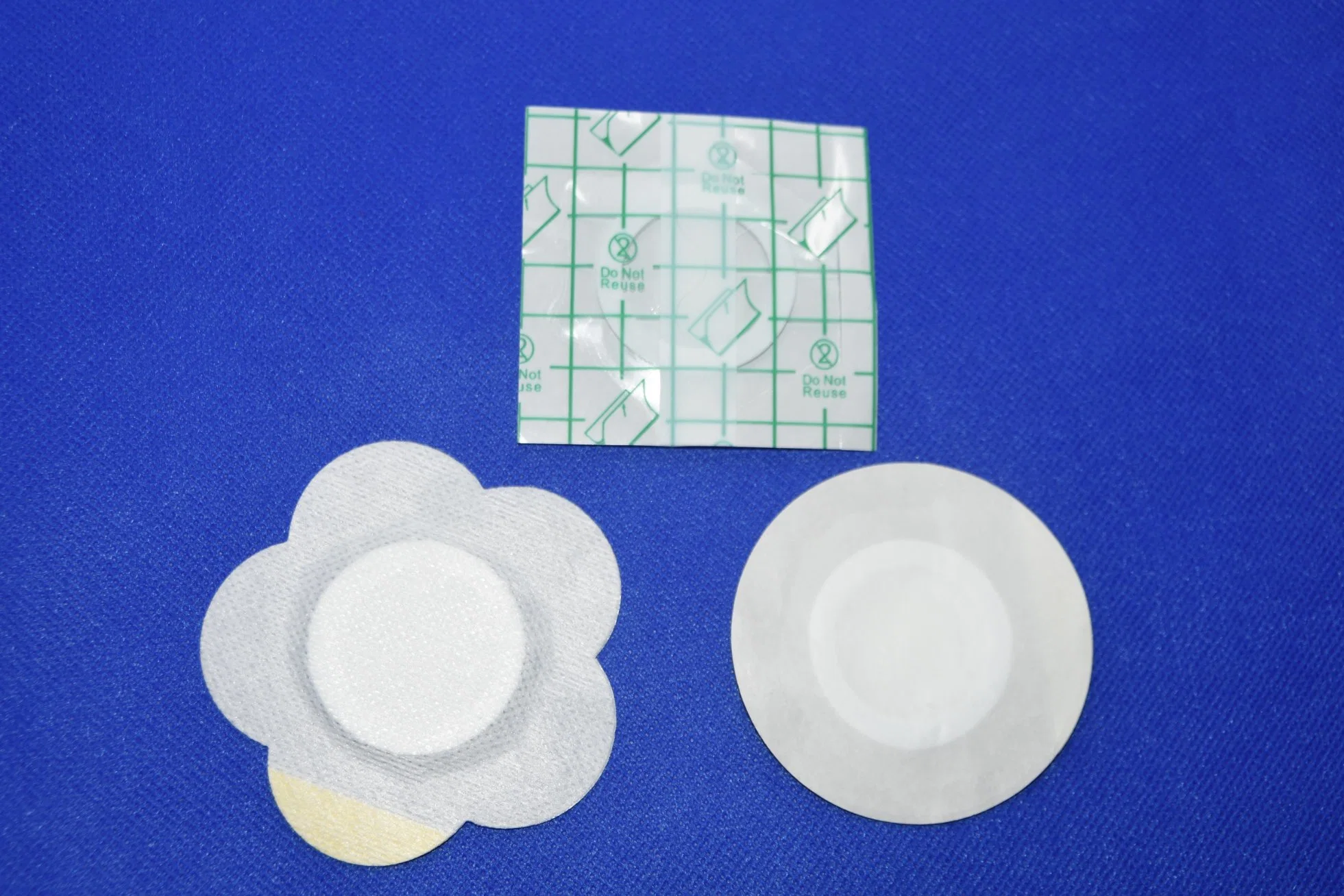 Chinese Manufacture Acupoint Application Therapy Plaster with Custom Size