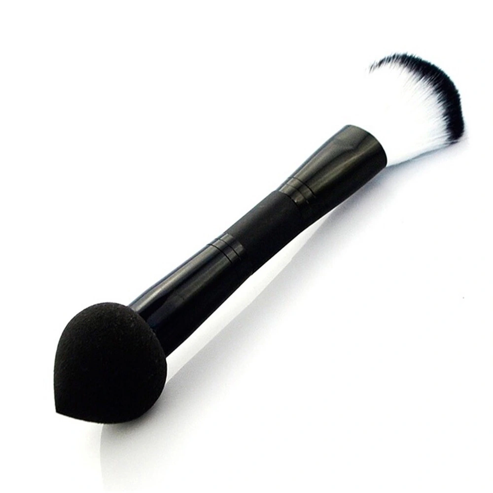 Double Ends Multifunction Makeup Blending Powder and Foundation Brush