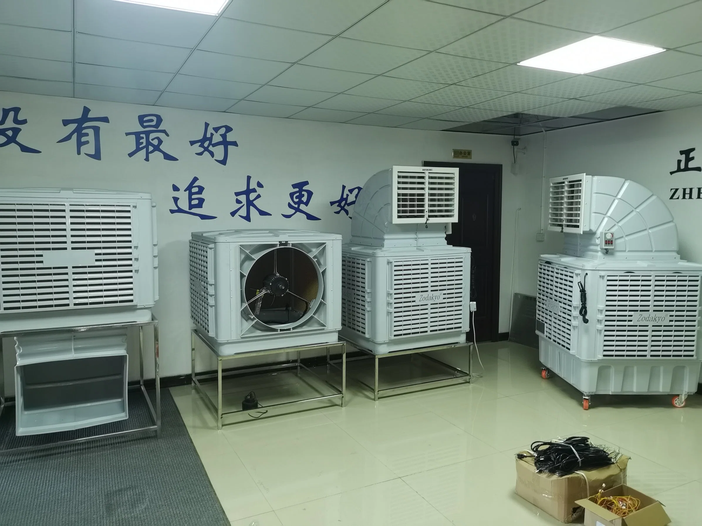 Evaporative Air Cooler Wall-Mounted Ventilator Pig Farm Livestock Poultry Equipment