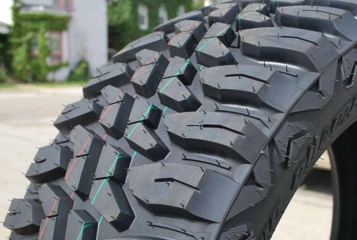 China Natural Semi Radial PCR Cheap Passenger Car Tyre with Best Quality Wholesale/Supplier Price for SUV Van Light Truck 245/75r16 33*12.5r17 275/65r20 35*12.5r24